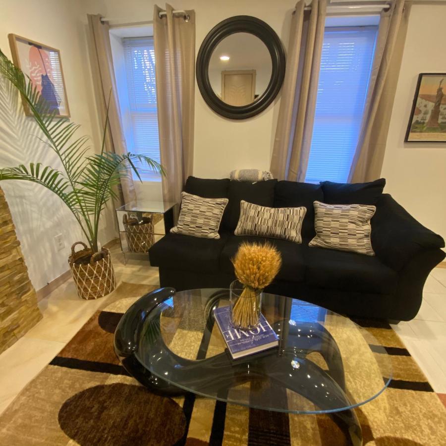 Modern Rental Brooklyn'S Hidden Gem New York Extérieur photo